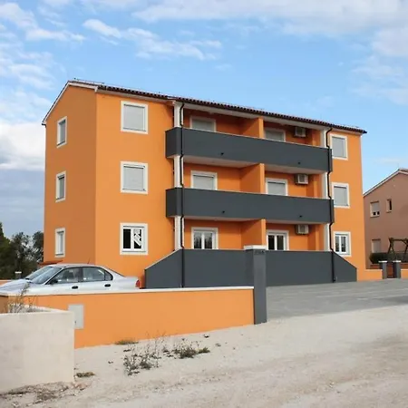 Appartement With A Parking Space Liznjan, Medulin - 7424 Ližnjan